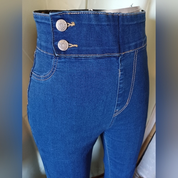 Air Space Side Zip Flair Skinny Jeans - Picture 3 of 11